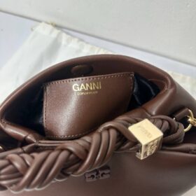Mini Bou in Braun 30cm