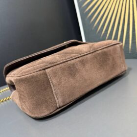 Loulou Matelassé Suede Braun 24 cm
