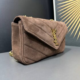 Loulou Matelassé Suede Braun 24 cm