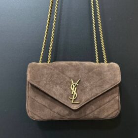 Loulou Matelassé Suede Braun 24 cm