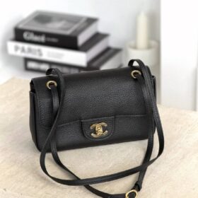 Mini Flap Bag Schwarz 20cm
