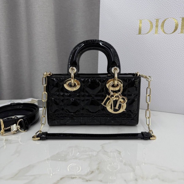 Kleine Lady D-Joy Tasche 19 cm