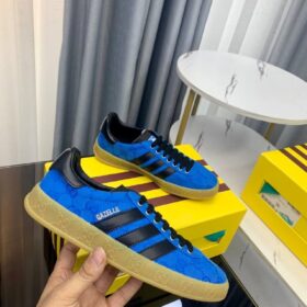 GG Gazelle Blaue Monogramm Schwarz Lederstreifen