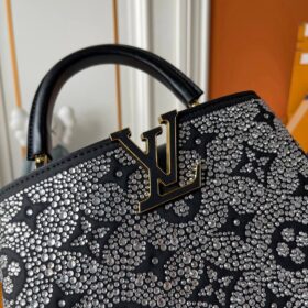 Capucines Satin und Kristalle Schwarz 27cm