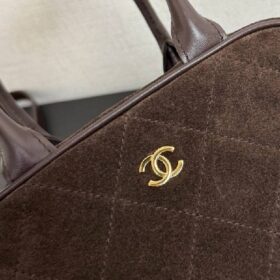 Clutch Suede Dunkelbraun/Gold 21 cm