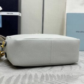 Maxi Flap Bag Grau/Gold 38.5 cm