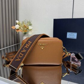 Kleine Lederumhängetasche Caramel 22cm