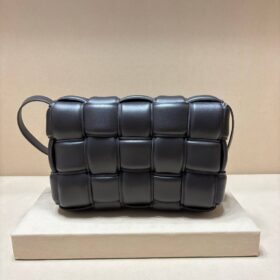 Padded Intrecciato Schwarz/Gold 26 cm