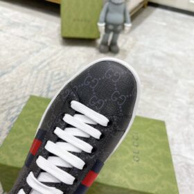 Ace trainer Schwarz GG Supreme Canvas