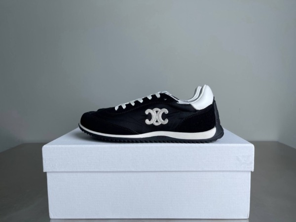 Racer Suede Calfskin Schwarz