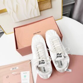 Plume Technical Fabric und Suede Weiß