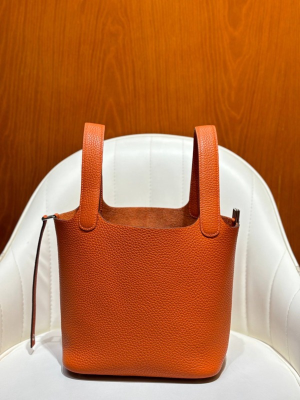 Picotin Lock Togo Orange/Silber 18 cm