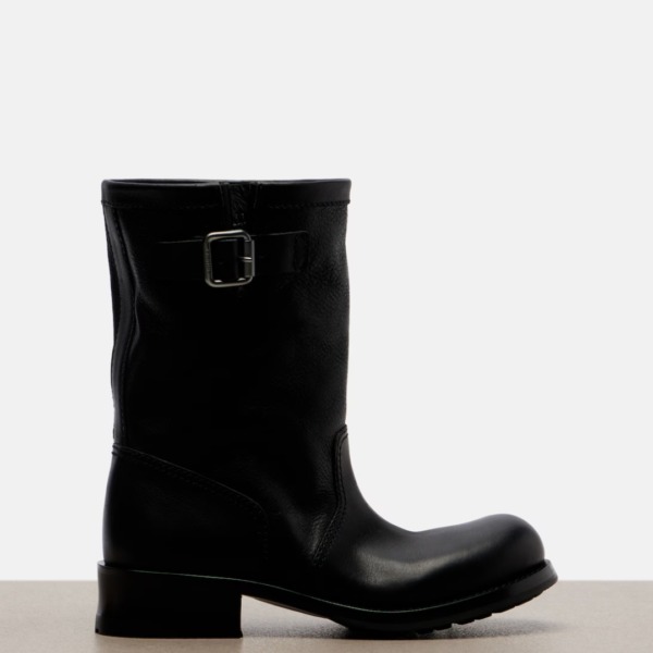 Leather Schwarz