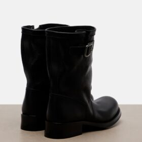 Leather Schwarz