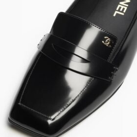 Calfskin Schwarz
