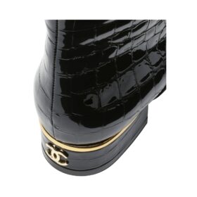Calfskin Patent Leather Schwarz