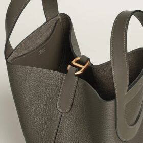 Clémence Swift Lodengrün 23 cm