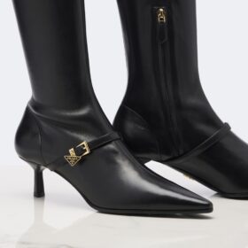 Leather Schwarz