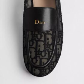 Oblique Embroidery Schwarz