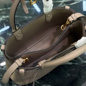 Große Buckle-Tote-Bag Grau 32 cm