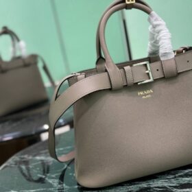 Große Buckle-Tote-Bag Grau 32 cm