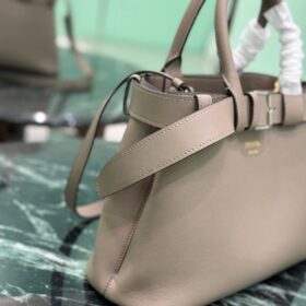 Große Buckle-Tote-Bag Grau 32 cm