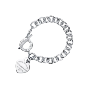Herzanhänger-Armband mit Knebelverschluss in Silber