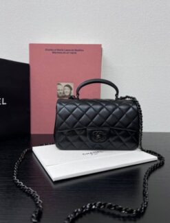 Classic Handtasche Schwarz 20 cm