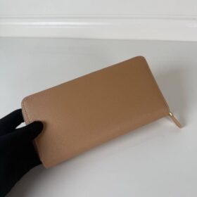Saffiano-Leder in Braun10.3cm