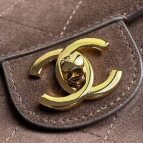Maxi Flap Bag Metall in Goldoptik Dunkelbraun 32cm