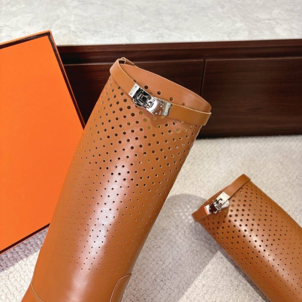 Jumping Leder-Langstiefel in Braun