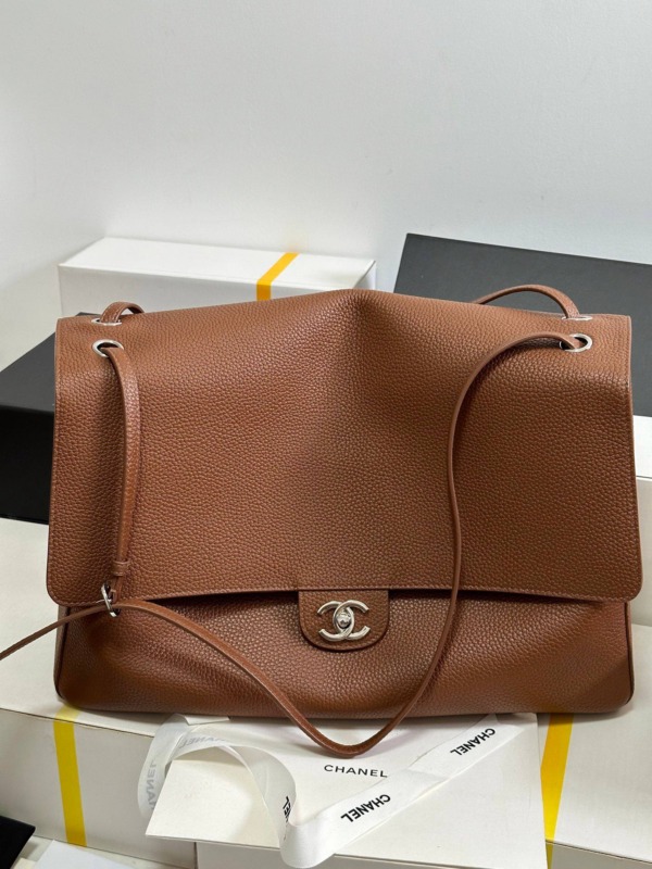 Maxi Flap Braunes Karamell/Silber 39 cm