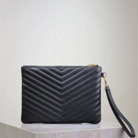 Cassandre Matelasse Pouch Schwarz 24cm