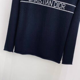 Pullover in Dunkelmarineblau
