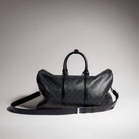Essence Schwarze Reisetasche 52 cm