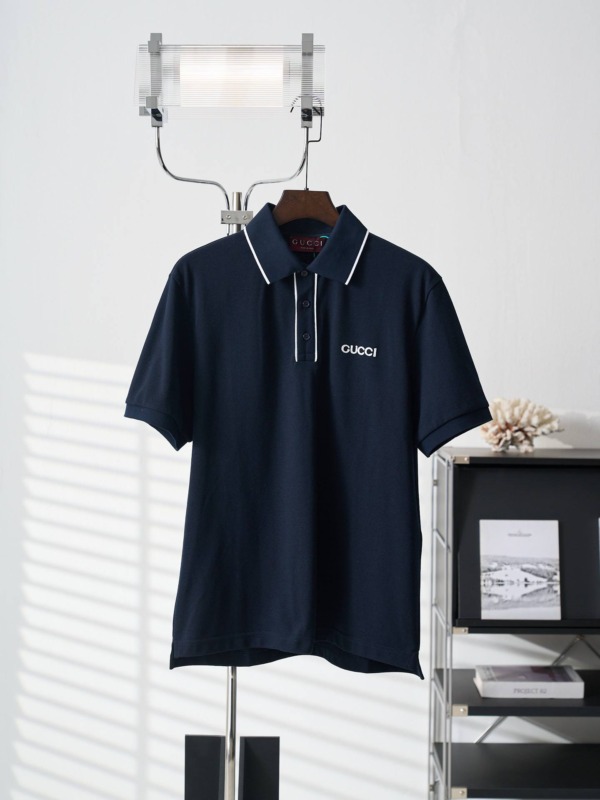 Besticktes Baumwollmischgewebe Marineblau