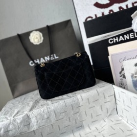 Mini Flap Bag Velvet Schwarz 20cm
